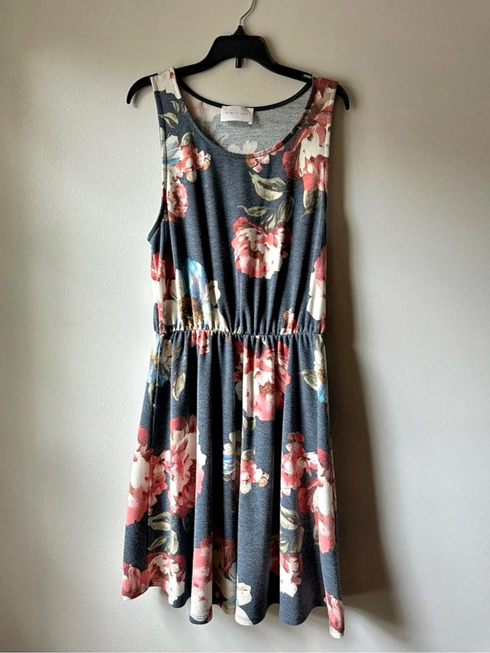 French Grey Floral Mini Dress in Blue & Pink Size Medium